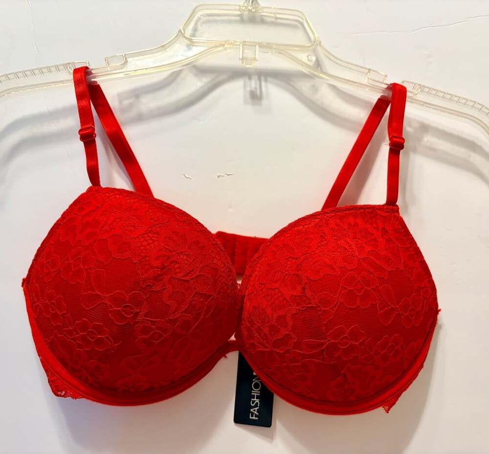 Fashion Nova Friday Love Double Push Up Lace Bra Size 36D Red